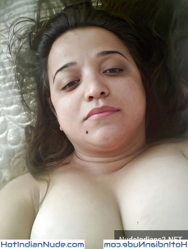 Aunty Fatima Agra ke Muslim Bahu Bade Chuchi Chudai Image, BF se Shuru Karta Hai
