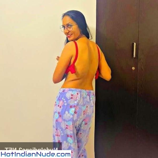Bade Bade Shehron Housewife Naked Photos
