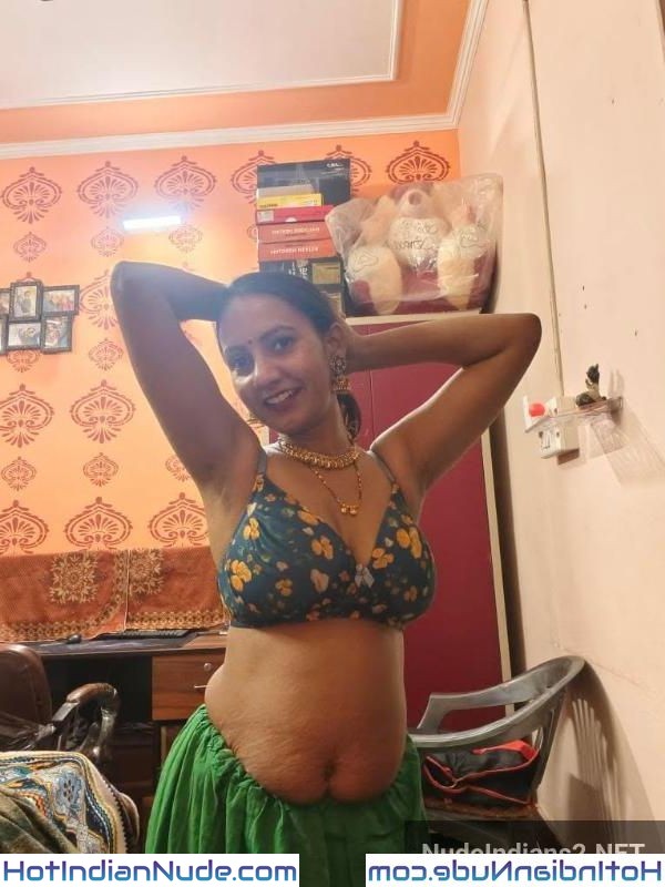Bade Bade Shehron Se Aayi