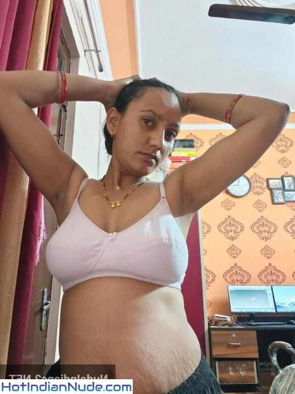 Bade Bade Shehron Indian Nude Pregnant