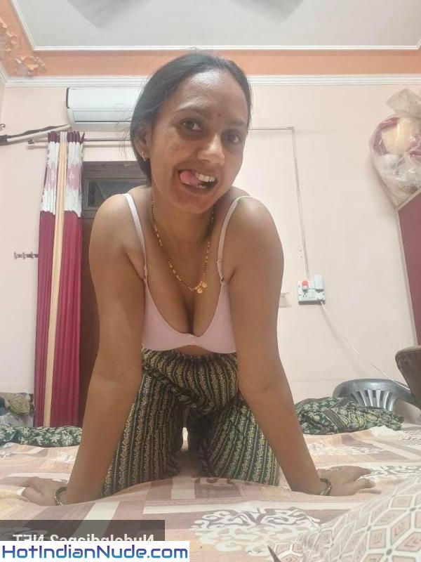 Bade Bade Shehron Mom Son Nude Pics