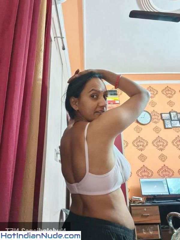Bade Bade Shehron Nude Indian Photos