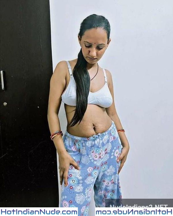 Bade Bade Shehron Se Aayi