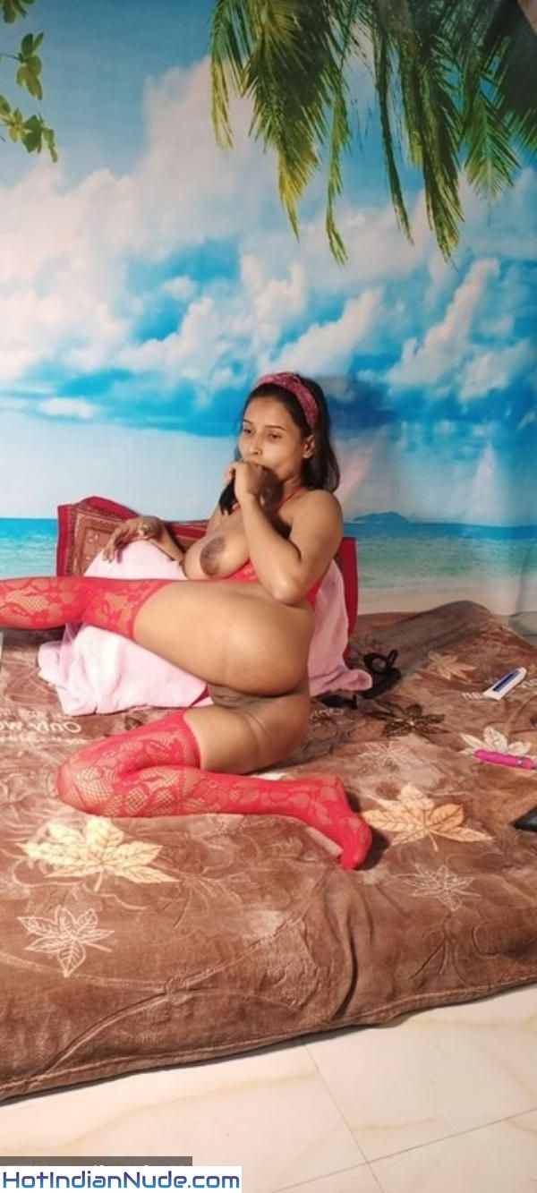 Bengali Girl Pink Real Nude Pics
