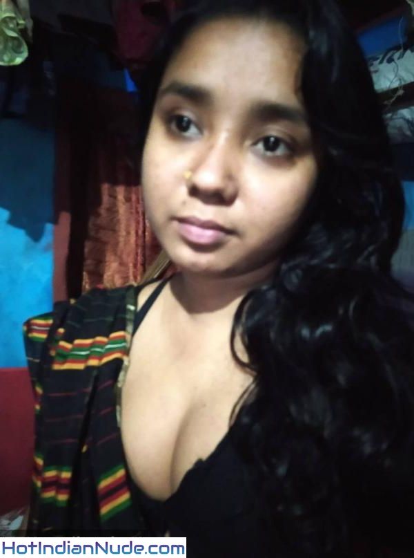 Bengali Nangi Bhabhi Naked Porn Selfie