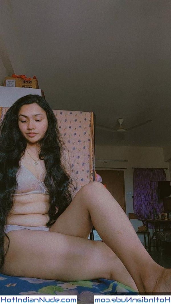 Bengali Slim Girl Nude Pic In Hd