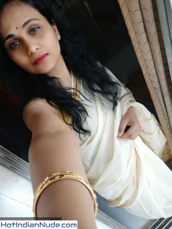 Bengaluru Aunty Bra Nude Desi Girl Photo