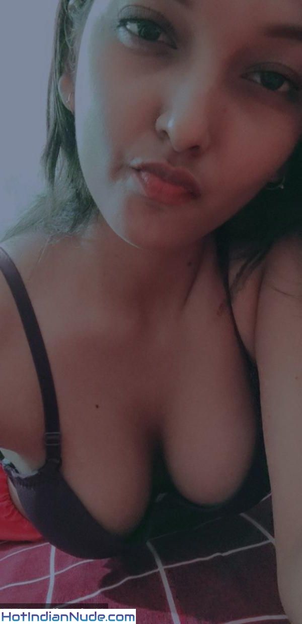 Xxx nude photos
