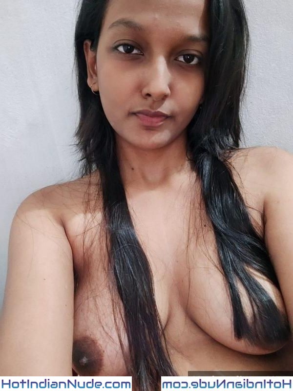 Desi Bhabhi Ki Nangi Photos