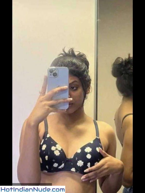 Beti Natasha Nangi Sunny Leone Nudes Pics