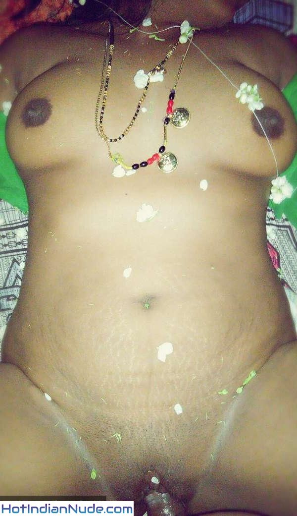 Bhabhi Xxx Chikni Naked Selfshots