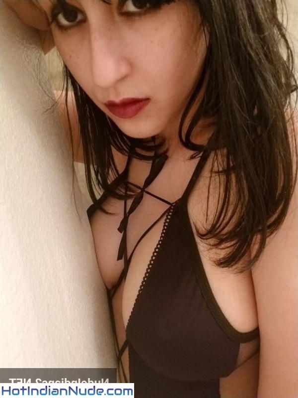British Indian Nri Sex Pose Pic