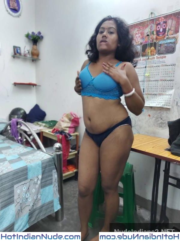 Bumbai Tamil Mami Submissive Women Porn
