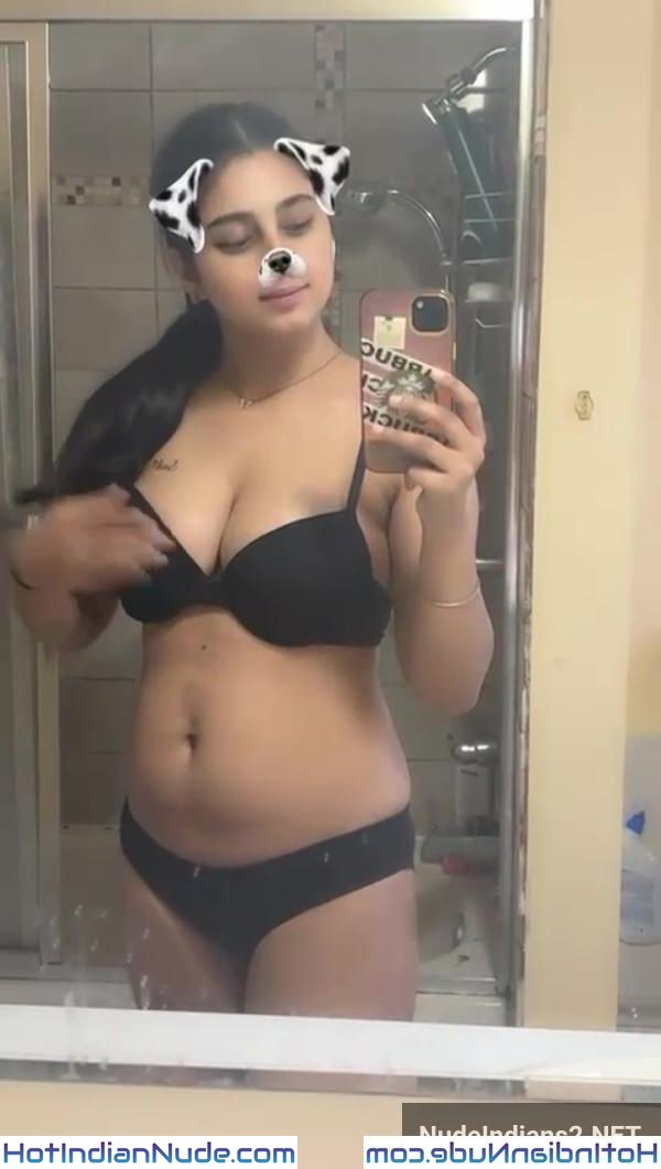 Chandigarh Punjabi wife nangi photos revealing hot body to BF
