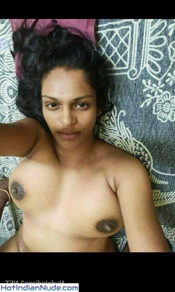 Chennai Tamil Bhabhi Beautiful Boobs Nude Pics