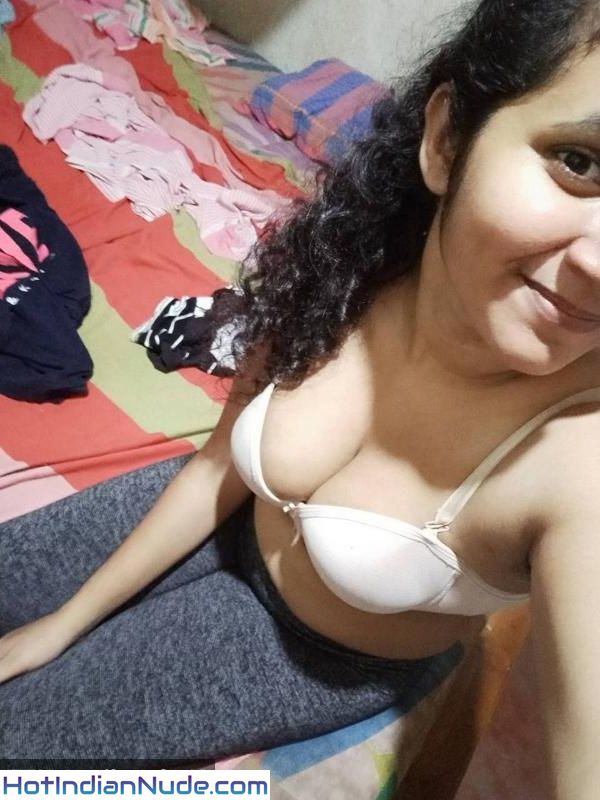 Cousin Priya Nangi 18 And Naked Pics