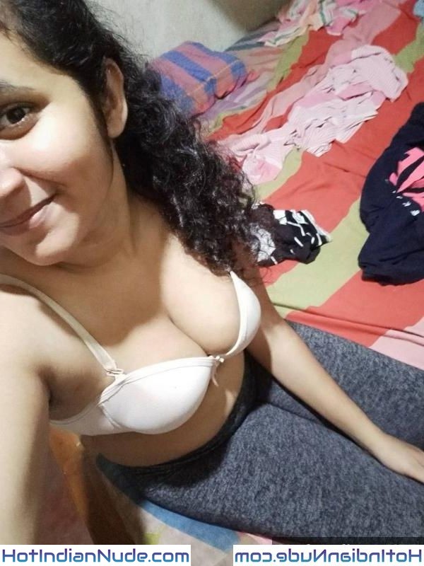 Cousin Priya Nangi 18 And Naked Pics