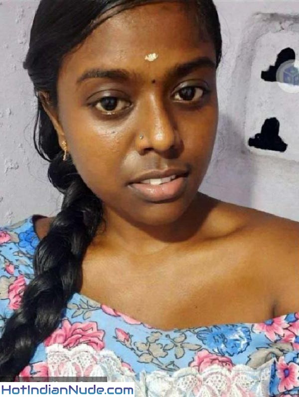 Dark Mallu GF Ki Nude Desi Girl Pics - Hot Bra Selfies
