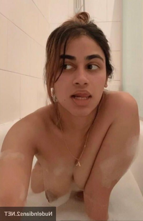 Indian nude aunty photos