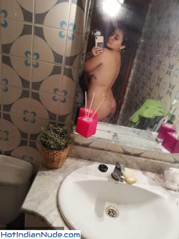Free naked gf pics