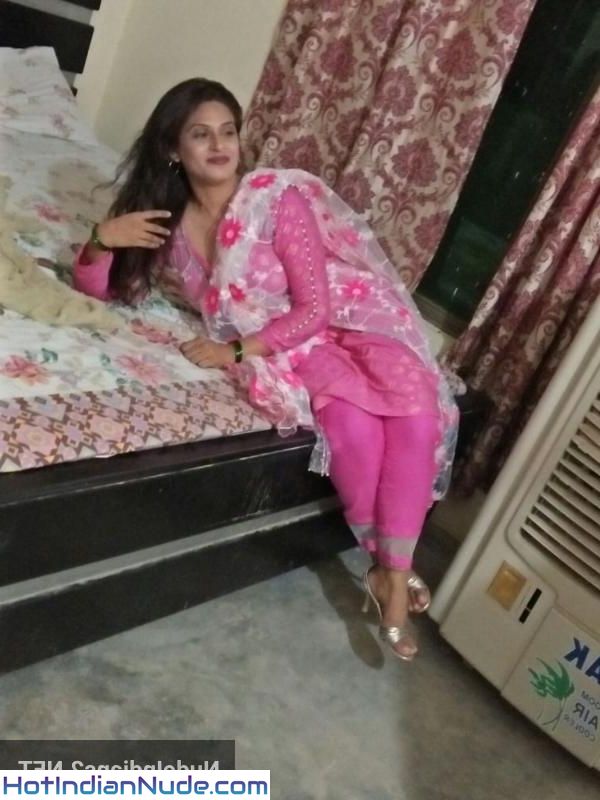 Desi Muslim Aurat Milf30