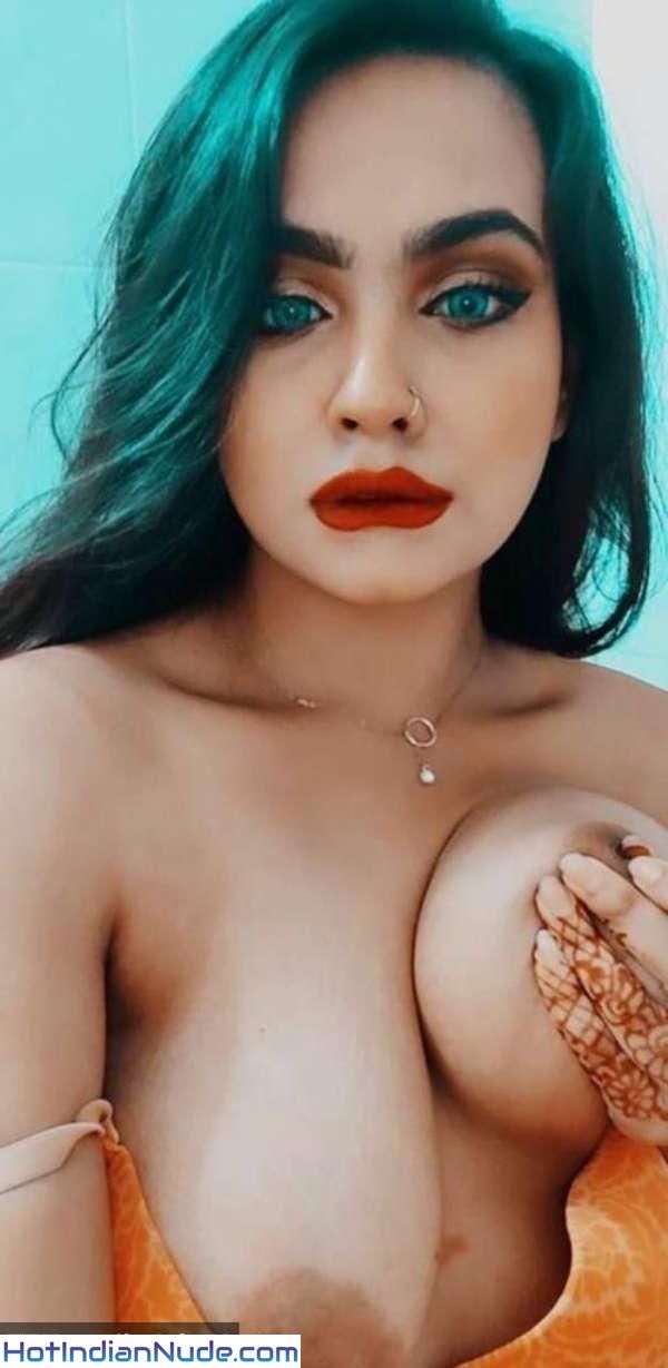 Desi Nangi Ladki 18 And Naked Pics