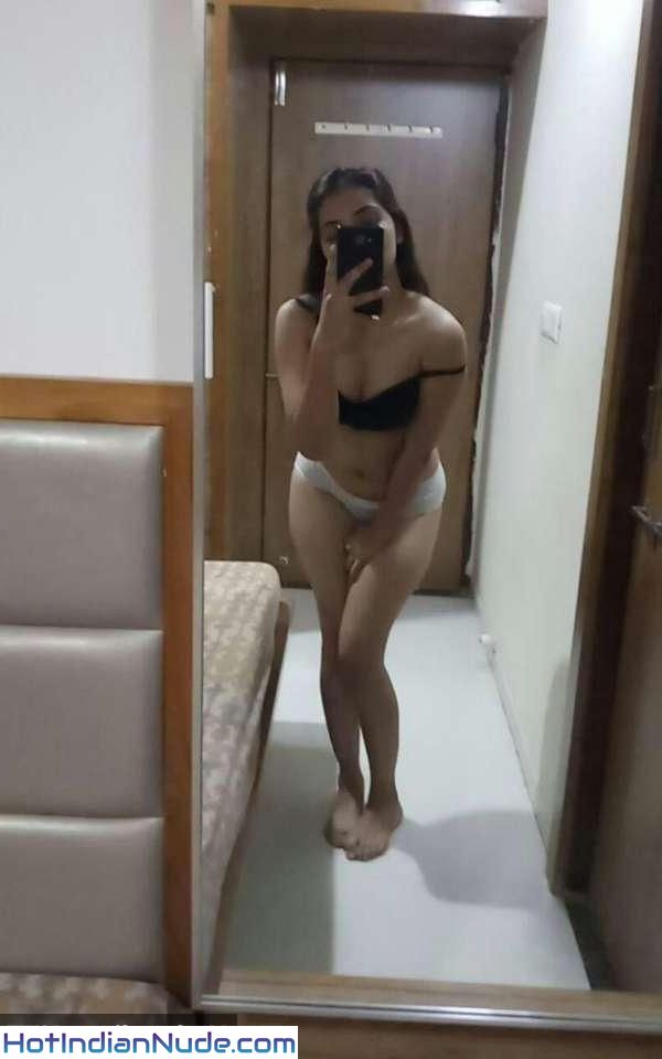 Desi Nangi Ladki Images Of Hot Nude Women