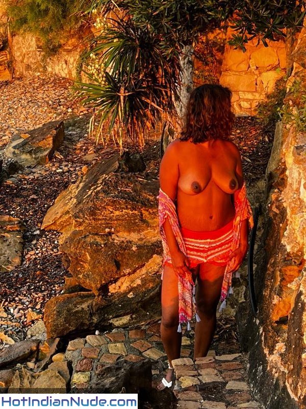 Desi Pussy Photo