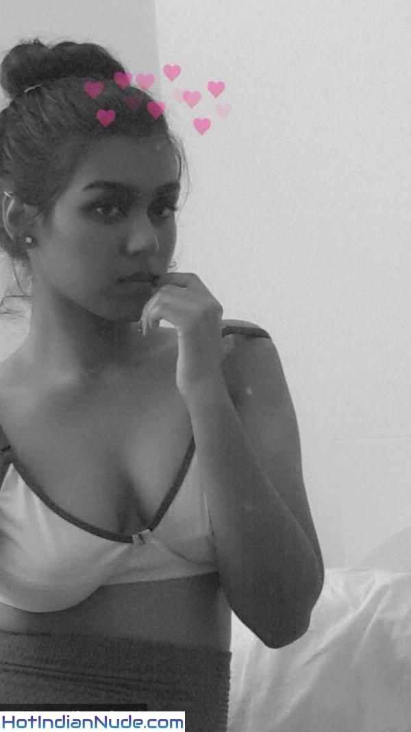 Desi Slim Girl Erotic Nude Couple Photos