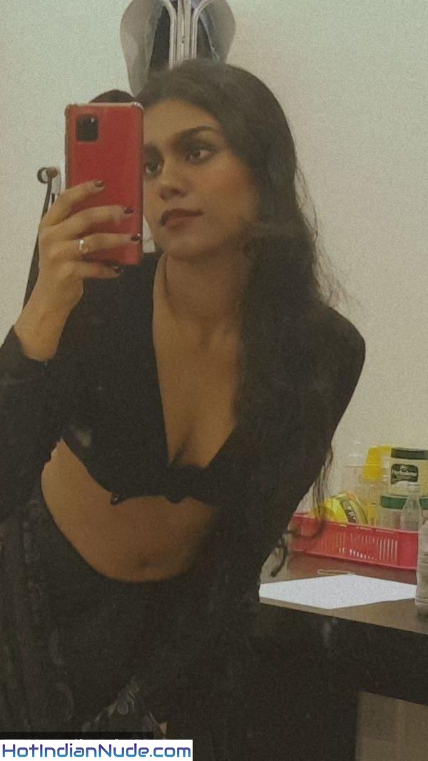 Desi Slim Girl Indian Nude Photos