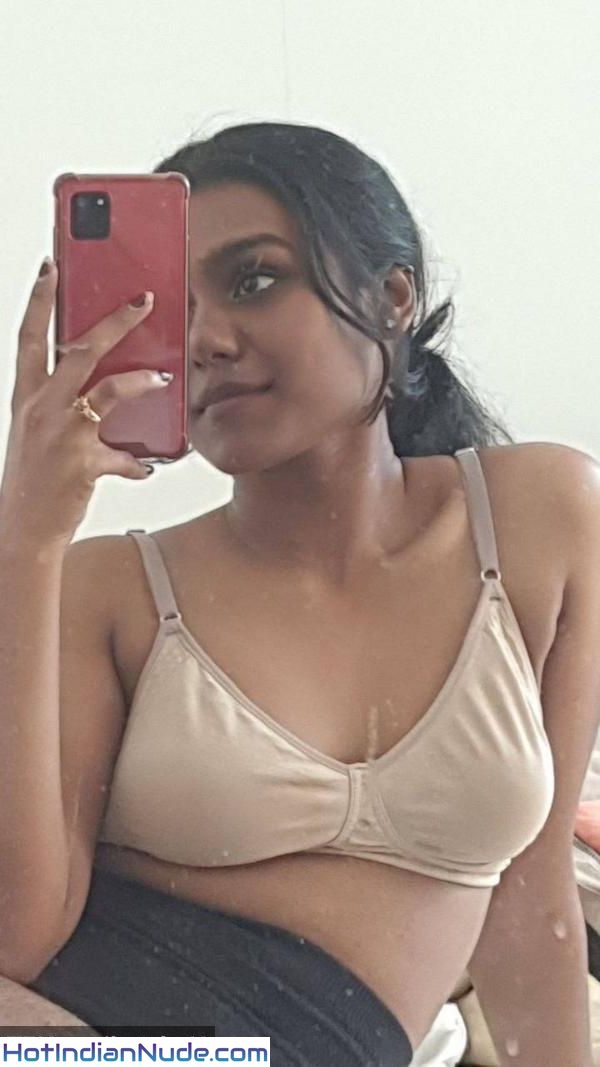 Desi Slim Girl Naked Hot Aunty