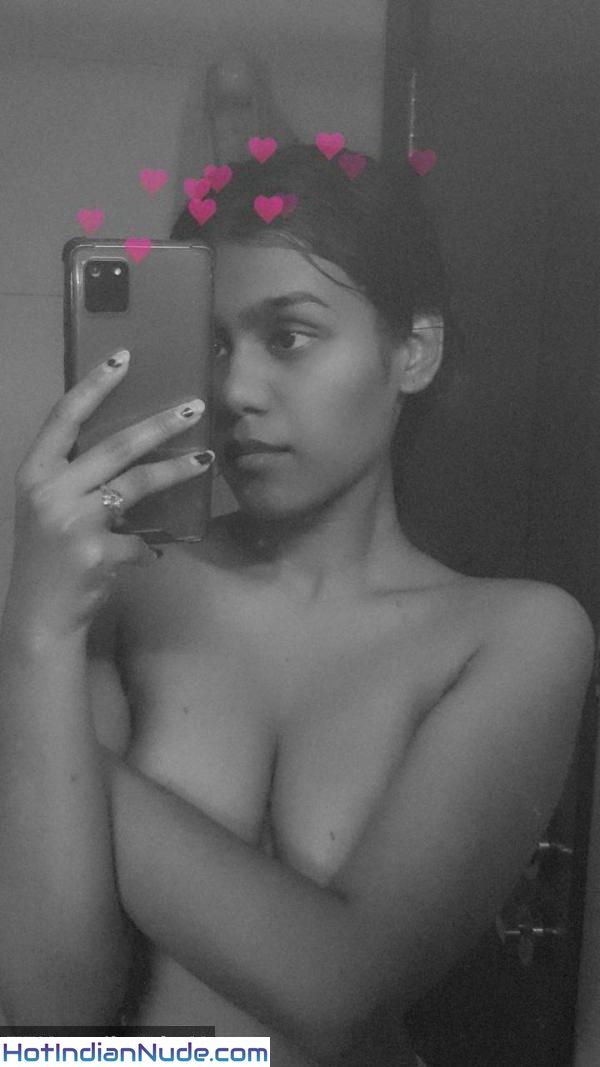 Desi Slim Girl Pics Of Sucking Boobs