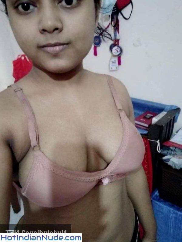 Desi Teen Chuchi Naked Selfies Boobs