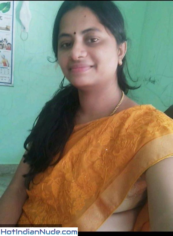 Garam Tamil Bhabhi Desi Teen Nudes
