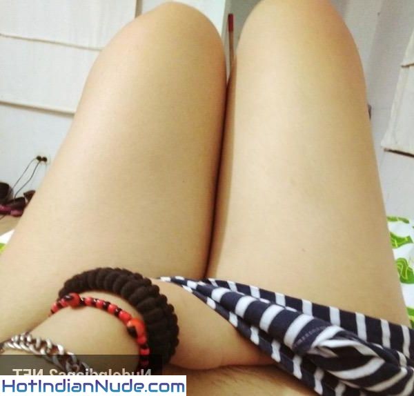 Horny Desi Punjabi Wide Hips Nude Pics