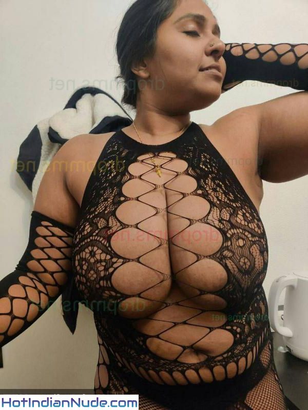 Nude selfie pix