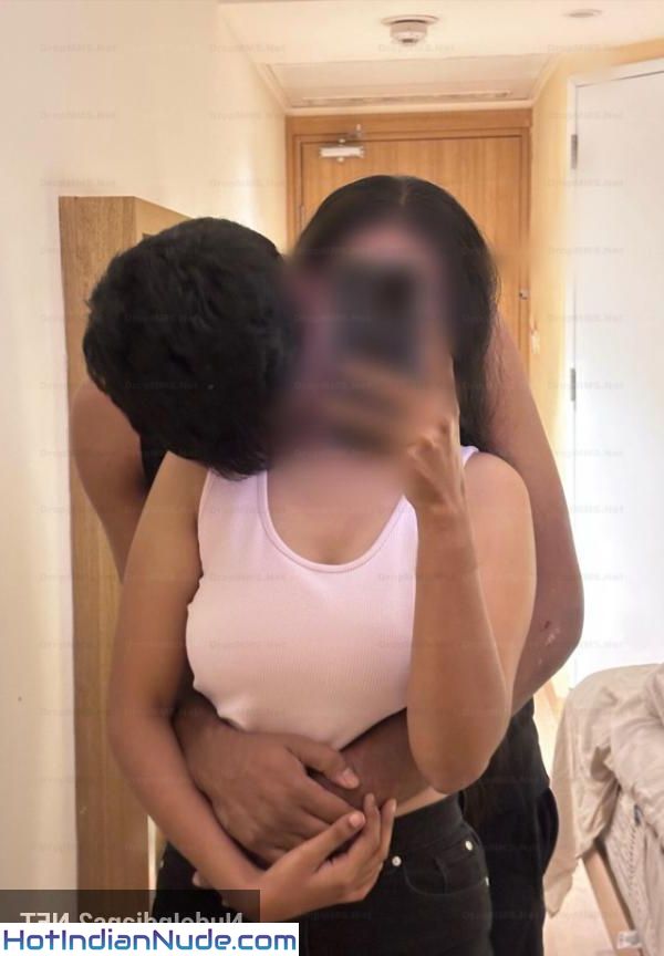 Hyderabad Telugu Bhabhi Indian Xxx Nude Photo