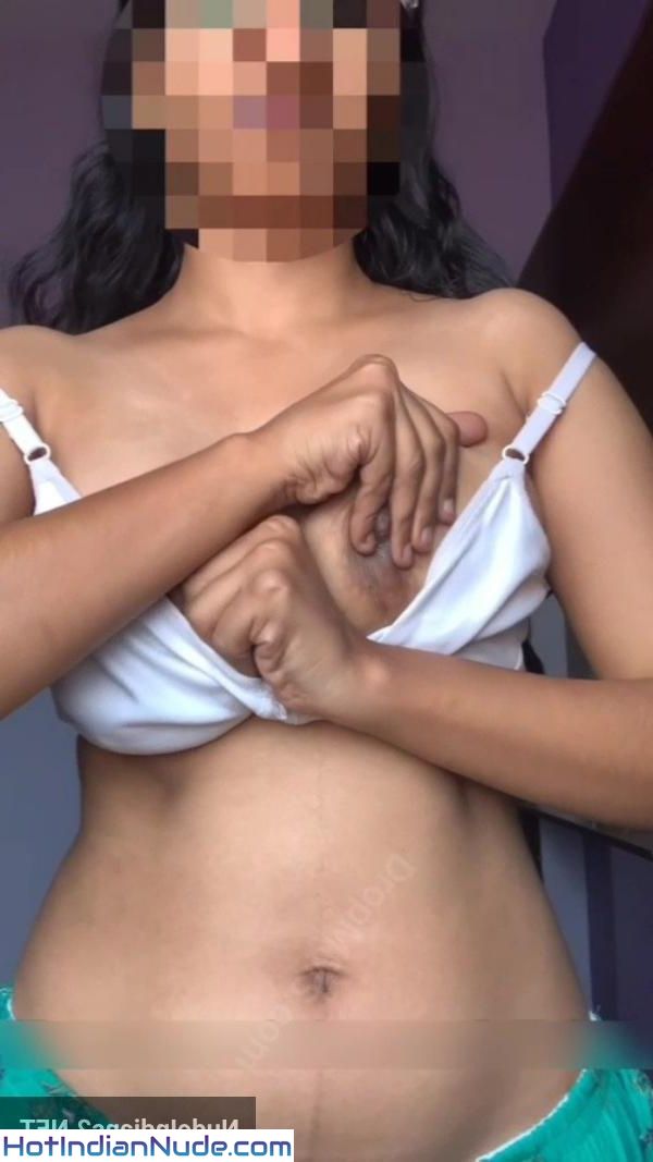 Hyderabad Telugu Bhabhi Mallu Reshma Nude Photos