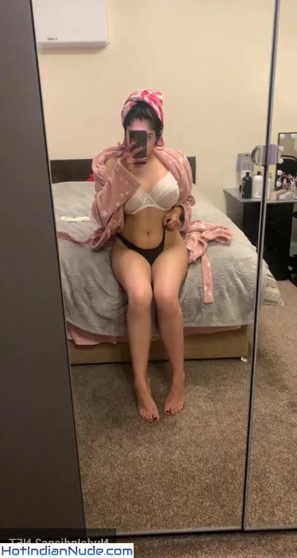 Kanpur Big Boobs Indian Bride Nude Pics