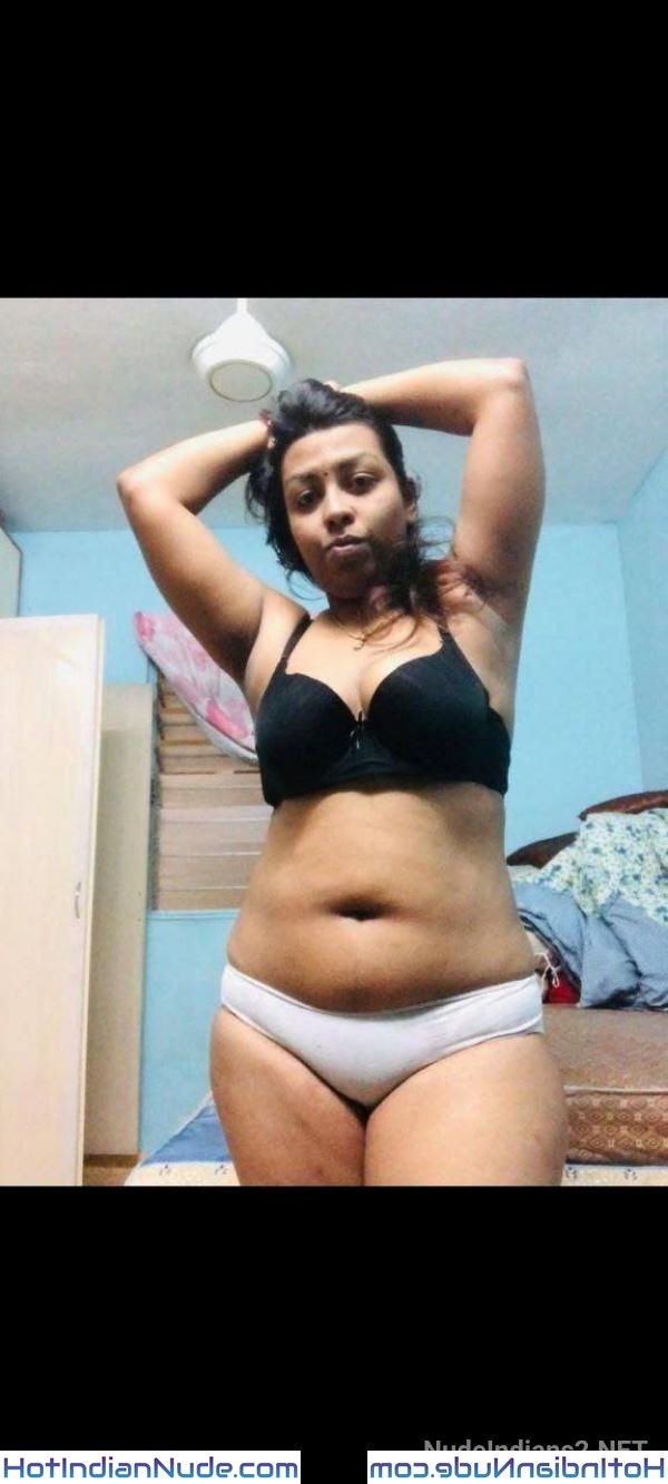 Kochi Bhabhi Bra Chuchi Panty Chut Pictures Share Kari Office Boss Se