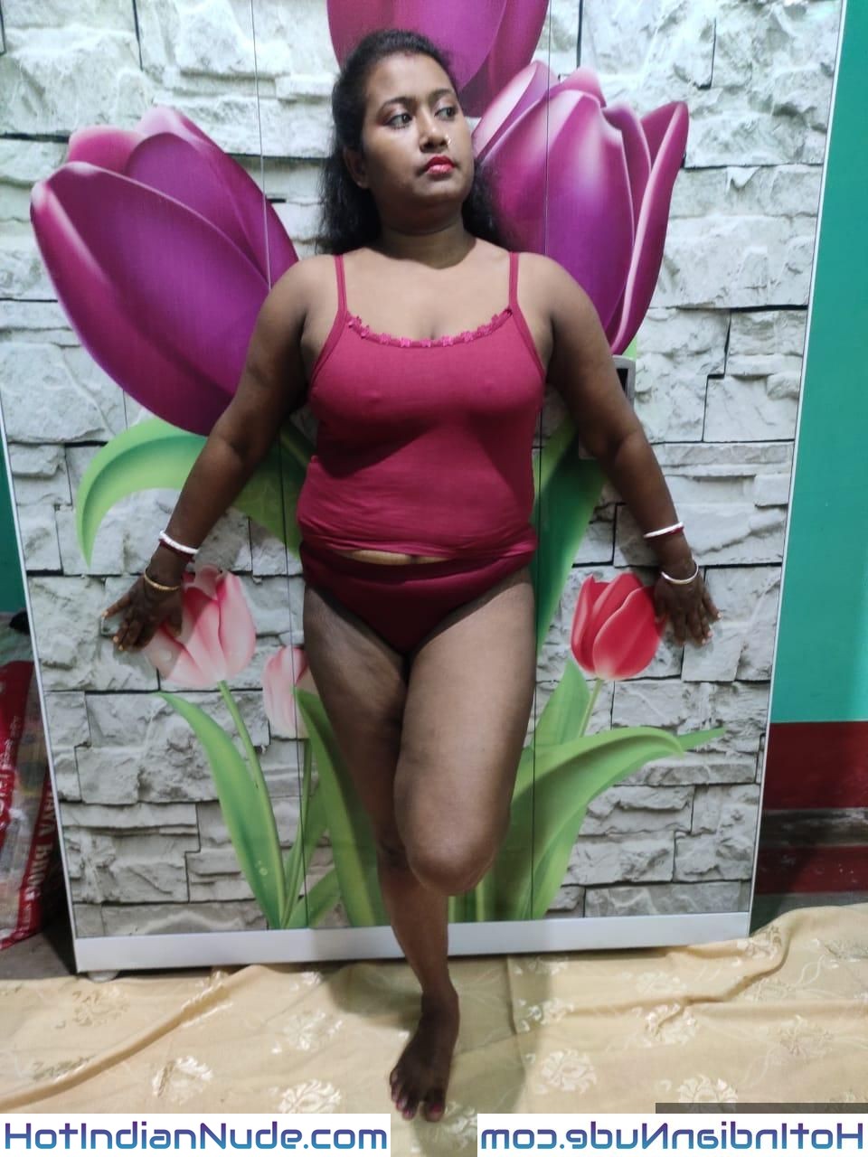 Kolkata sexy Bengali aunti xxx photos in sexy outfits - XXX