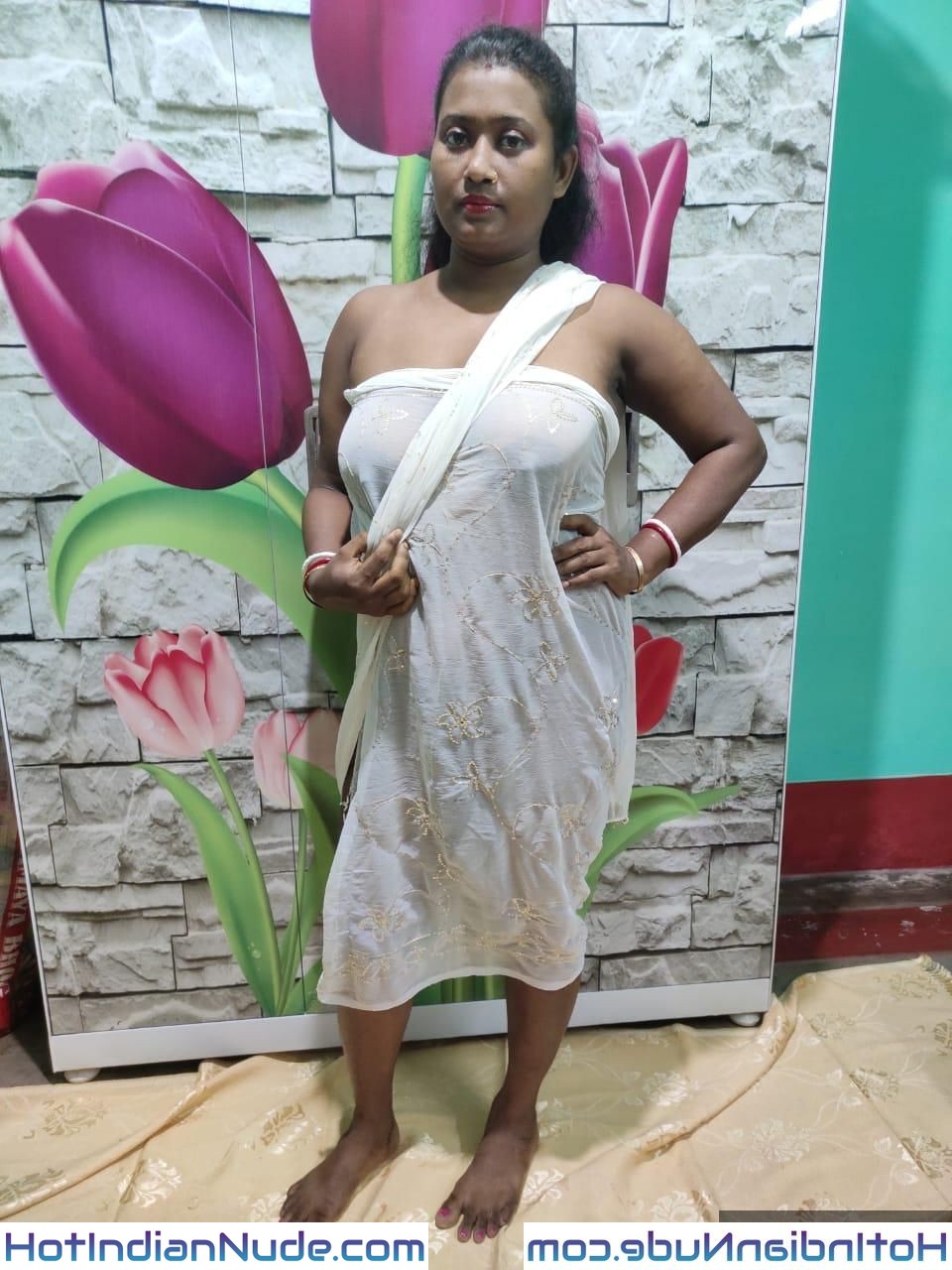 Kolkata sexy Bengali aunti xxx photos in sexy outfits - XXX