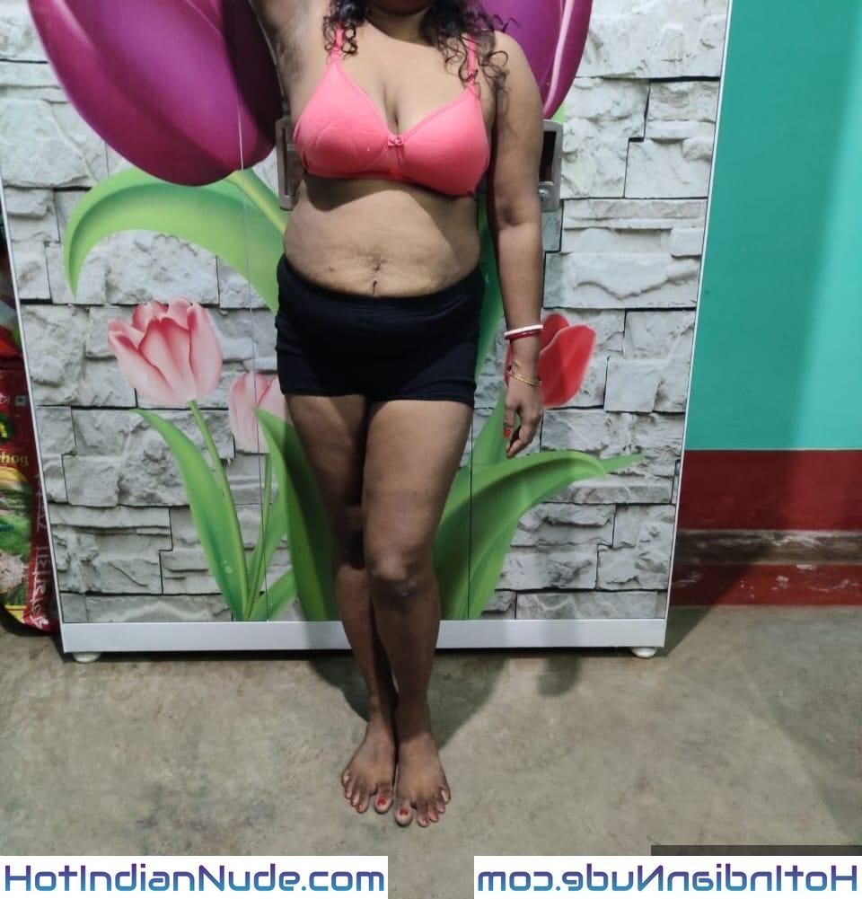 Kolkata sexy Bengali aunti xxx photos in sexy outfits - XXX