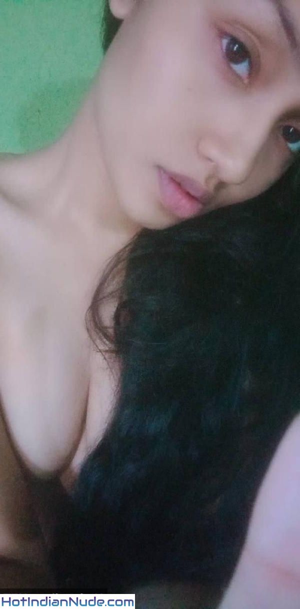 Naked chubby gf