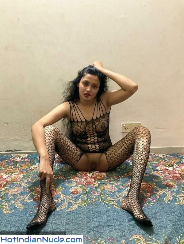 Indian Aunty Pussy Photos