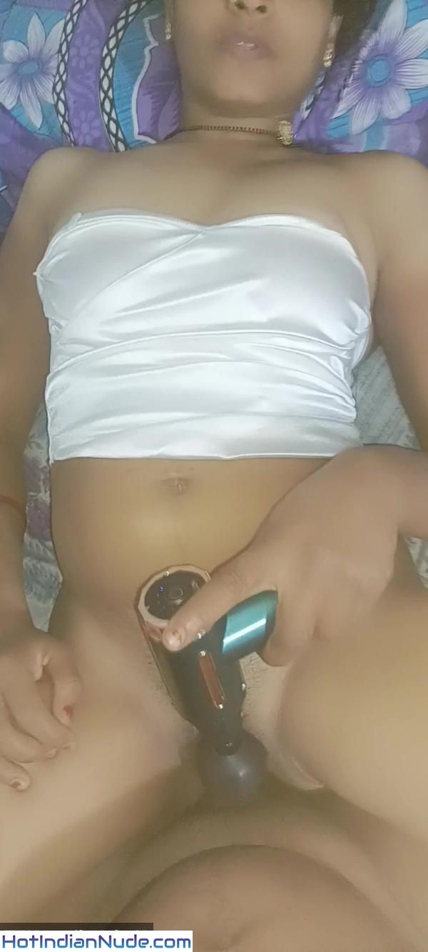 Mallu Bhabhi Ki Nude Selfie Hot