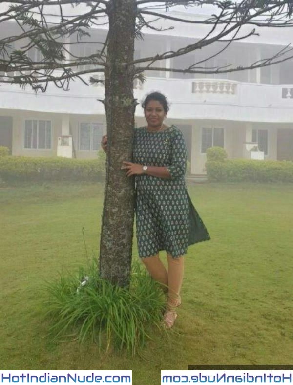 Mallu Nangi Bhabhi Boudi Image