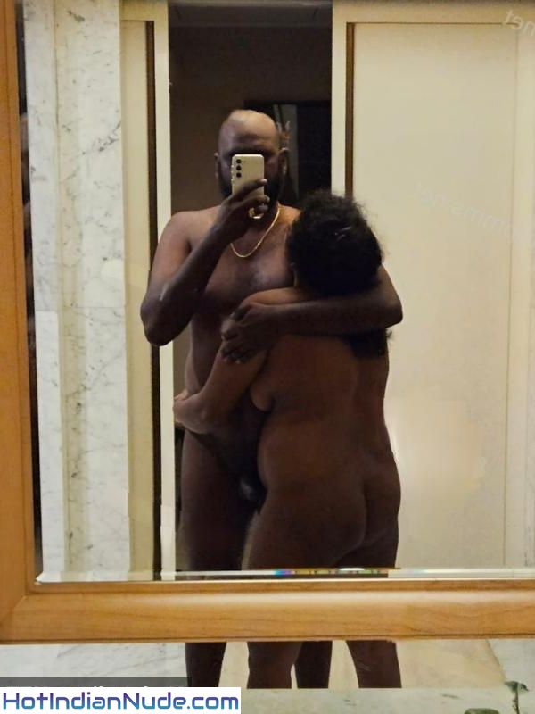 Mallu Nangi Bhabhi Indian Aunty Nude Image