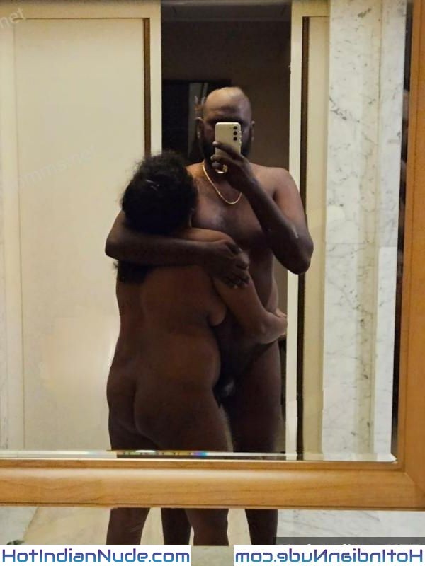 Mallu Nangi Bhabhi Indian Aunty Nude Image