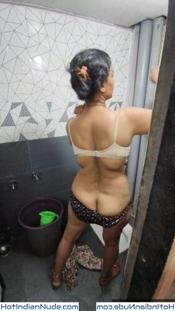 Marathi Aunty Chudai Indian Desi Nude Photos